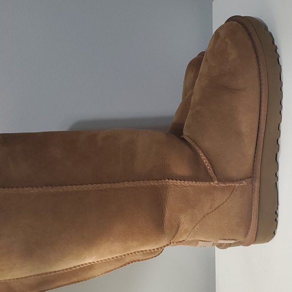 Ugg tall chestnut - Picture 3 of 7